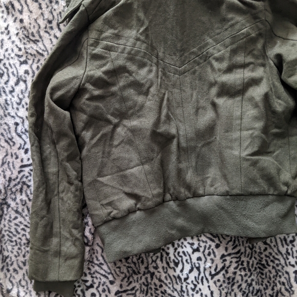 Wool bomber coat - Picture 9 of 10